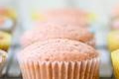 stawberry cup cake